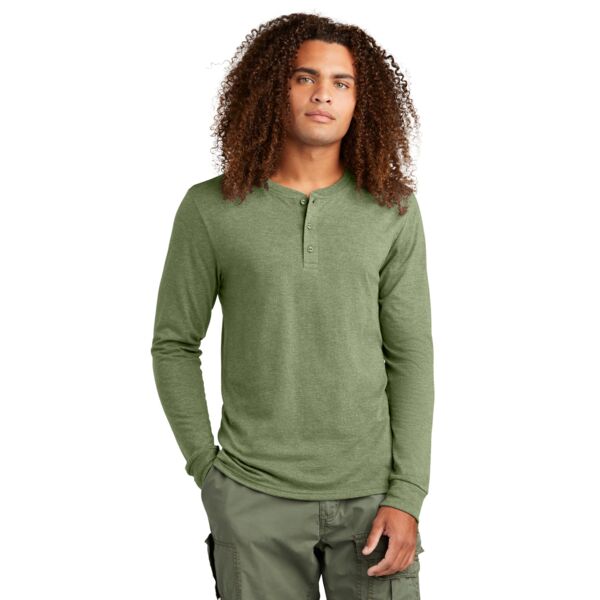 Perfect Tri ® Long Sleeve Henley Thumbnail